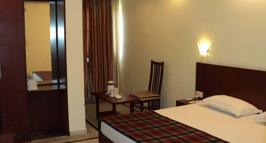 The Swagat Palace, Bhiwadi 4